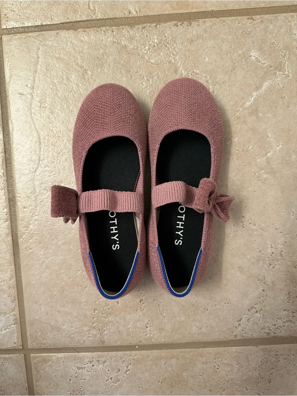 Like new Rothy’s The Kids ReVelvet™ Tux Bow Mary Jane - ReVelvet™ Lilac Size 1